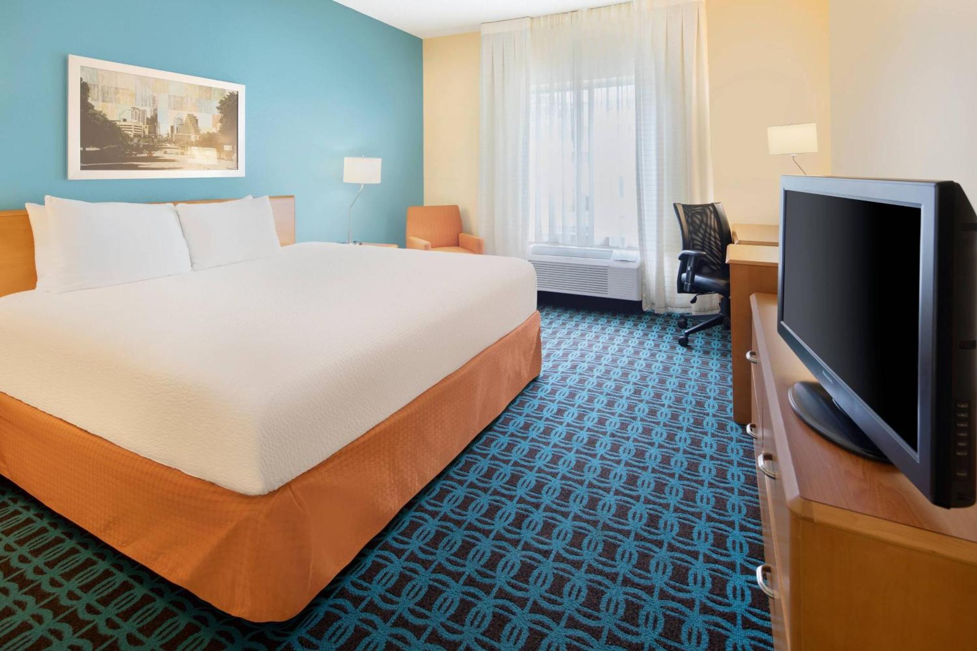 Fairfield Inn & Suites Austin University Area Bagian luar foto