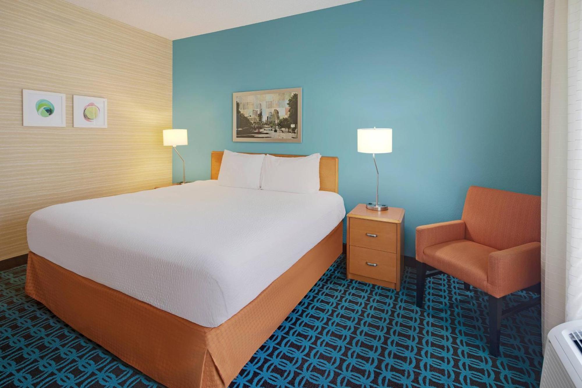 Fairfield Inn & Suites Austin University Area Bagian luar foto