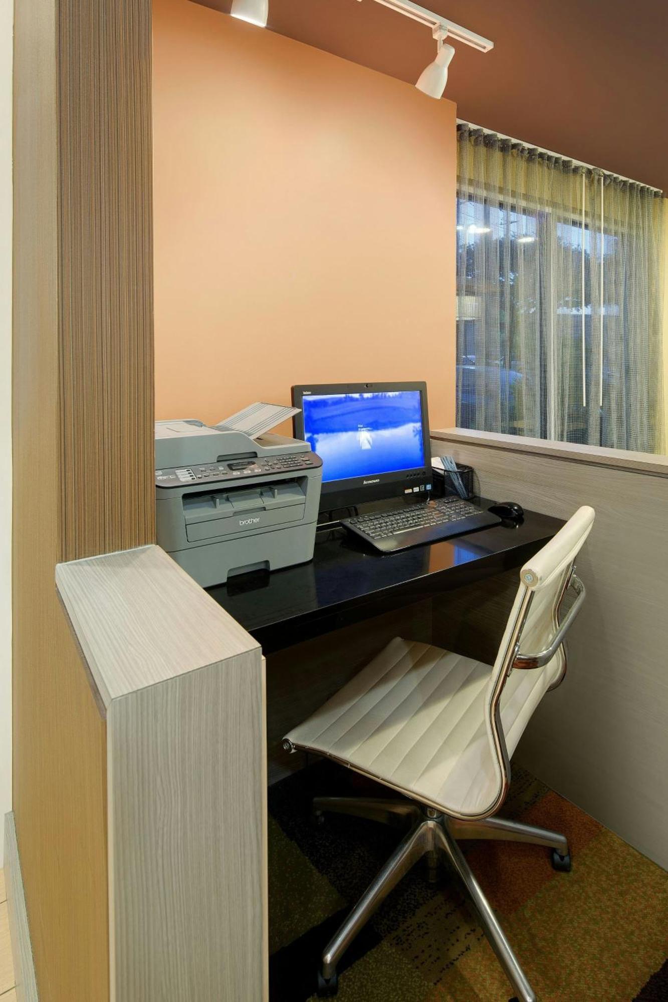 Fairfield Inn & Suites Austin University Area Bagian luar foto