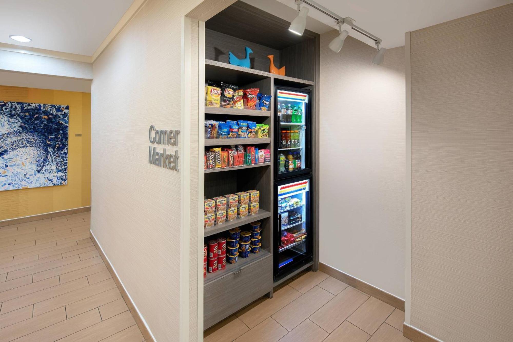 Fairfield Inn & Suites Austin University Area Bagian luar foto